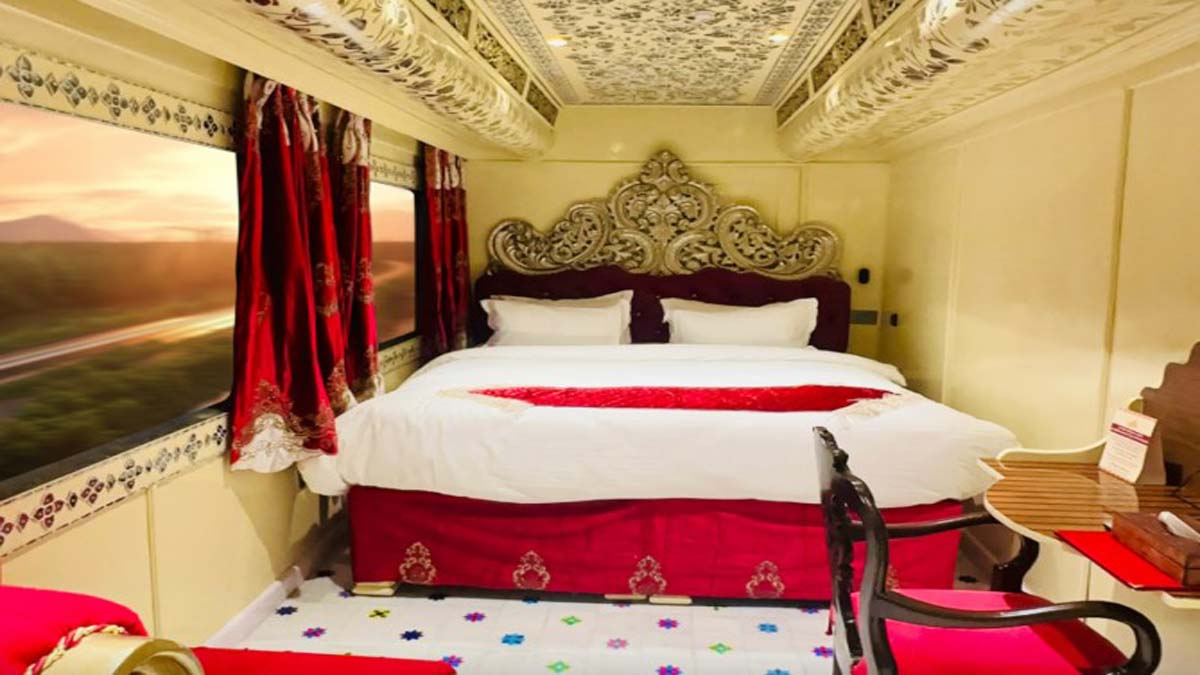 Palace on wheels Train Coach (palaceonwheels.rajasthan.gov.in)