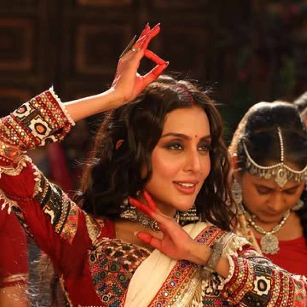 कौन हैं संस्कृति जयना?