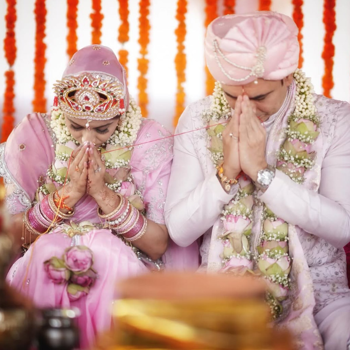 अश्लेषा सावंत और संदीप बसवाना 