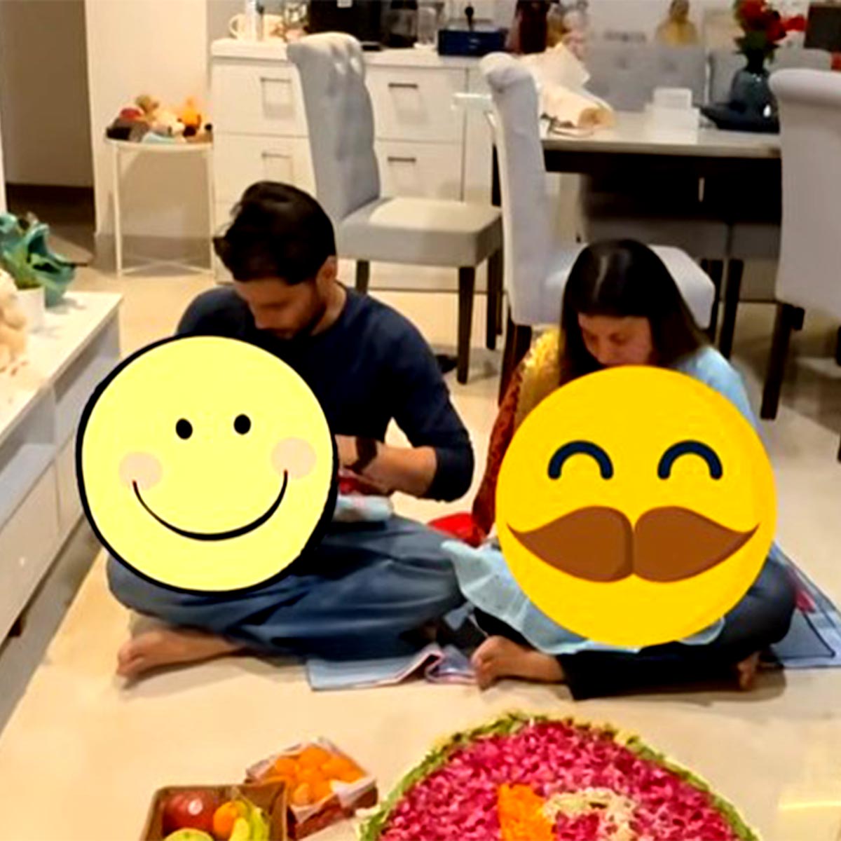 संभावना सेठ के जुड़वा बच्चों की छठी पूजा
