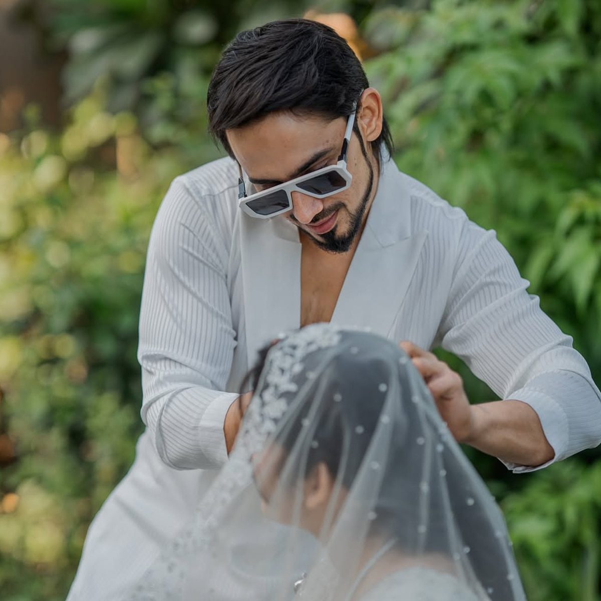 यूट्यूबर अदनान शेख ने इंटरफेथ मैरिज पर तोड़ी चुप्पी