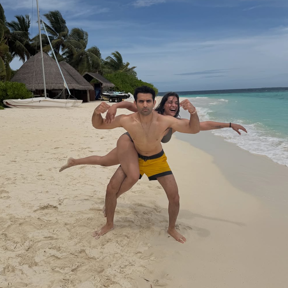 archana puran daughter in laws slayed in bikini 