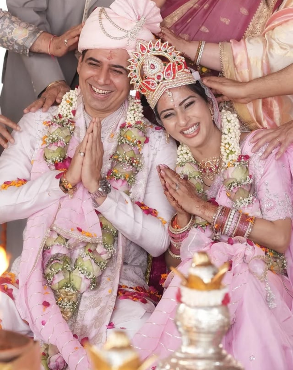 Ashlesha sawant sandeep baswana love wedding story