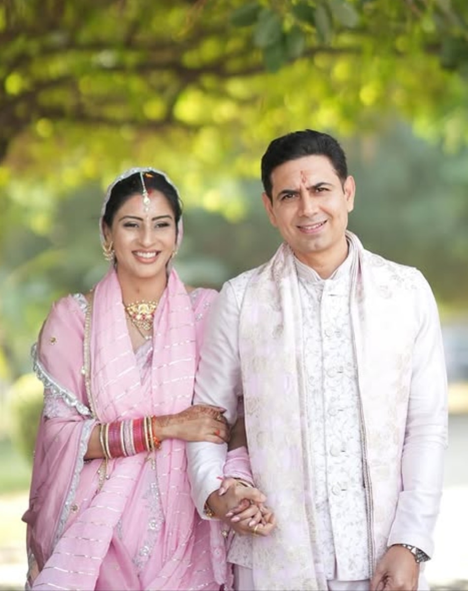 Ashlesha sawant sandeep baswana love wedding story