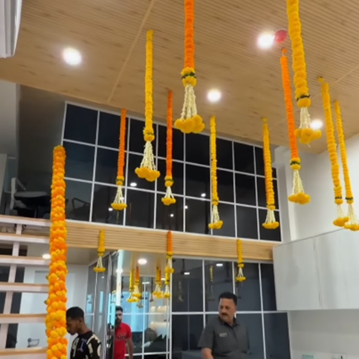  भारती सिंह न्यू स्टूडियो