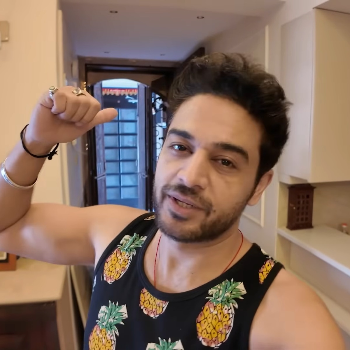 Gaurav Khanna new kanpur home vlog