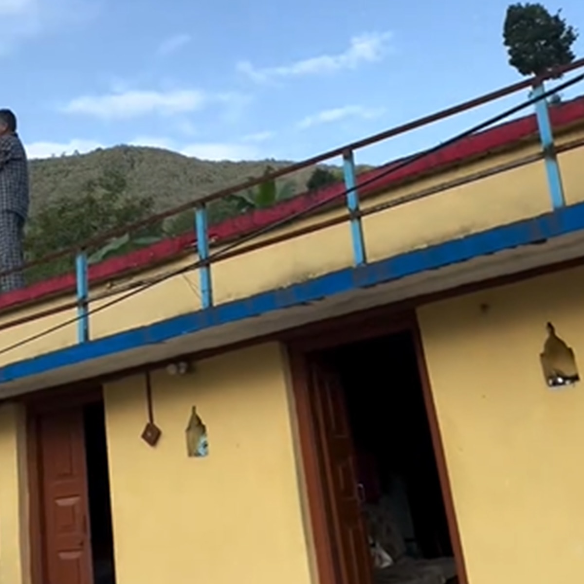 हिमानी शिवपुरी का घर