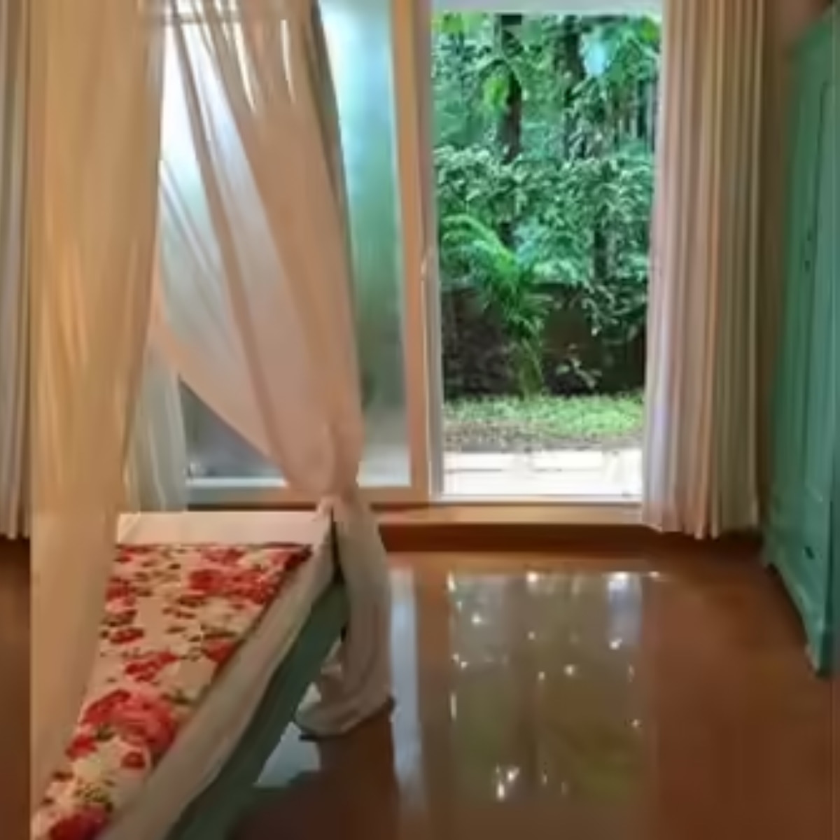 Jennifer winget goa house tour
