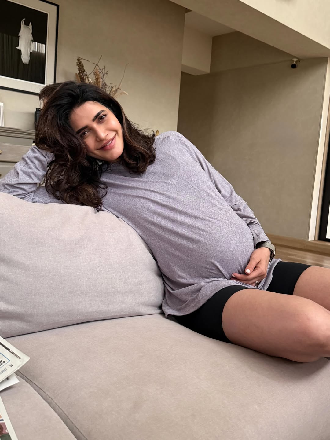 Karishma tanna baby bump