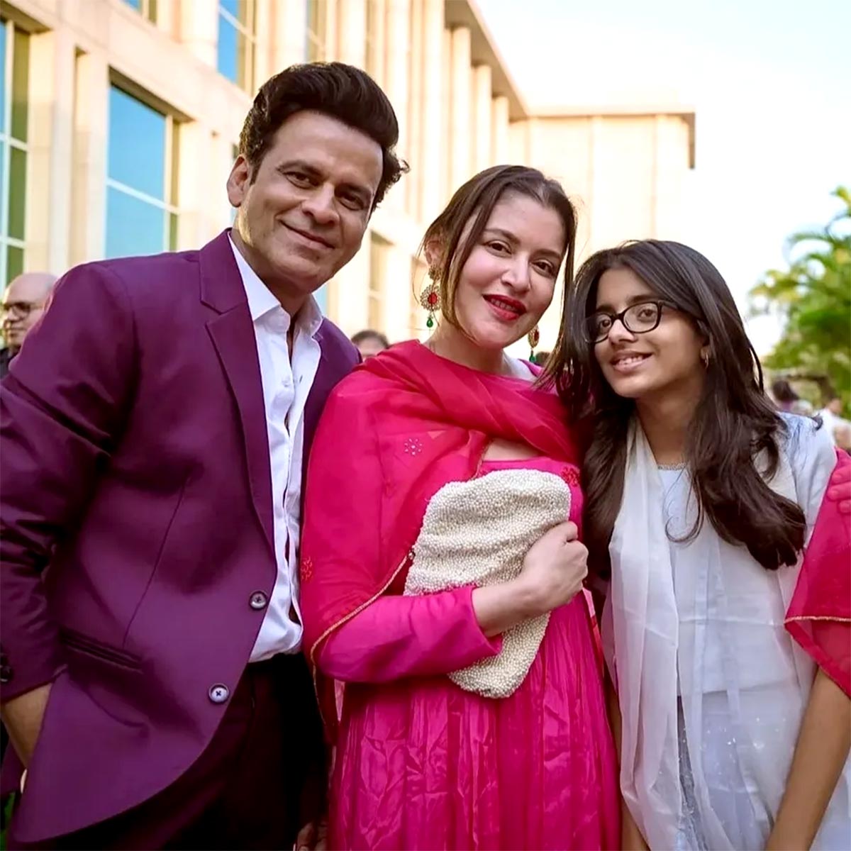 ब्राह्मण मनोज बाजपेयी ने मुस्लिम धर्म में रचाई शादी