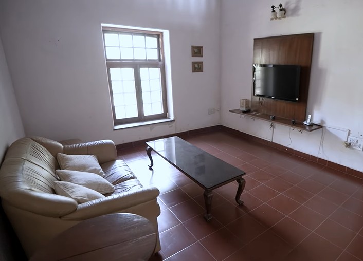 Neelam Bungalow Tour 