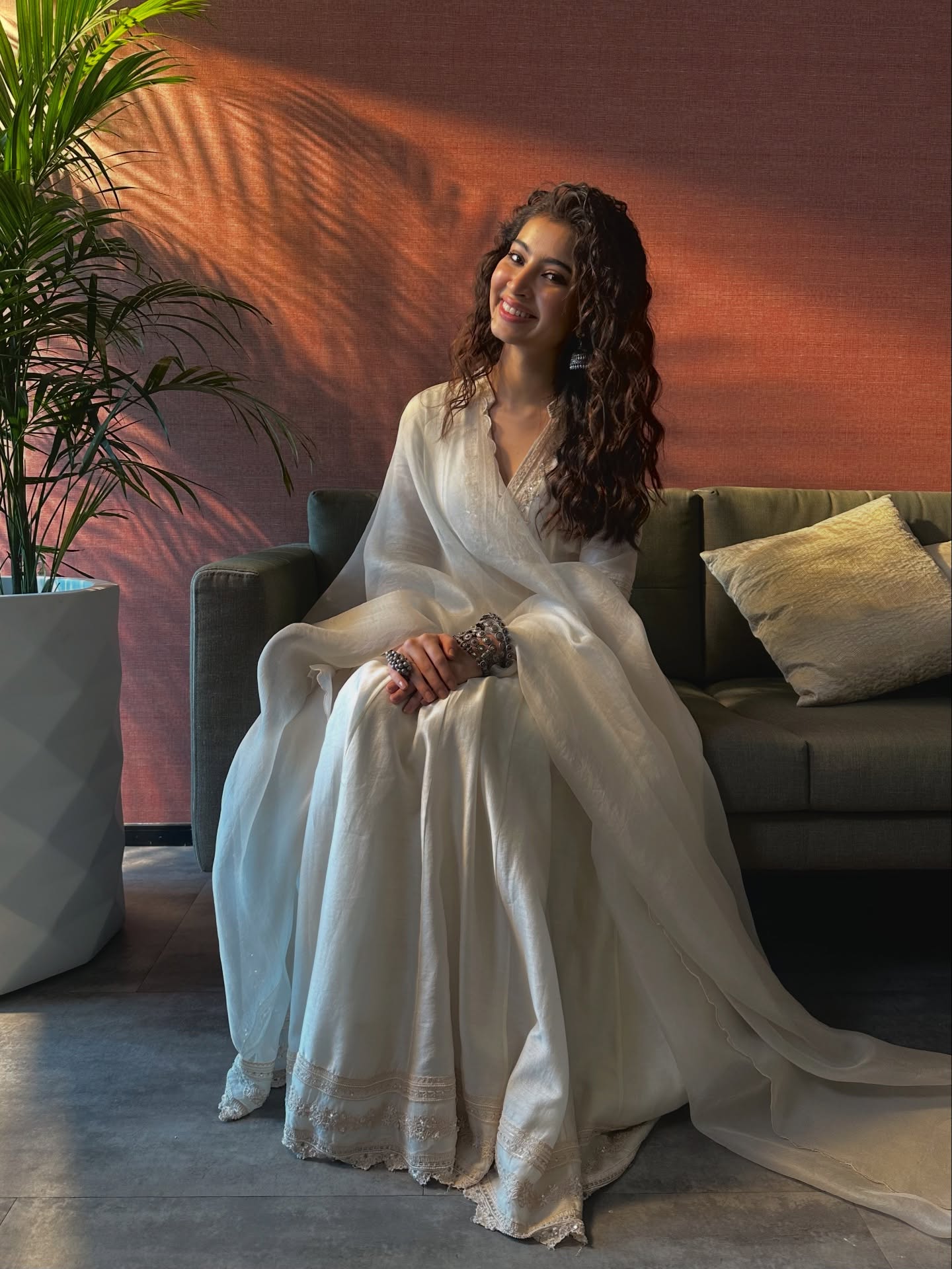 sara arjun white anarkali