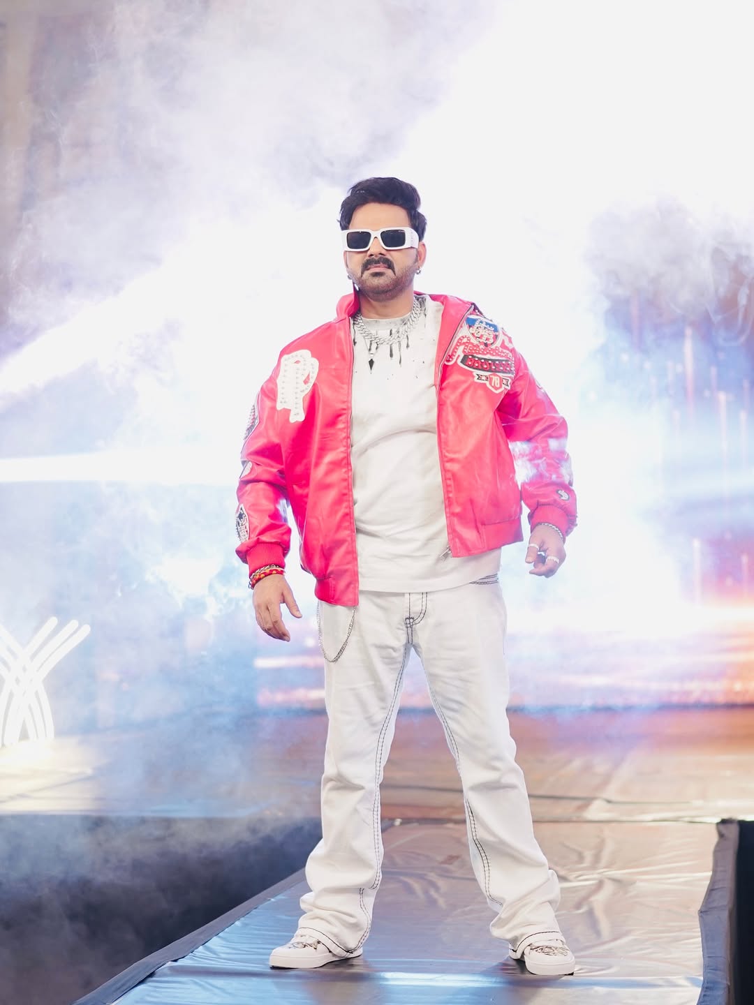Pawan singh property criminal records