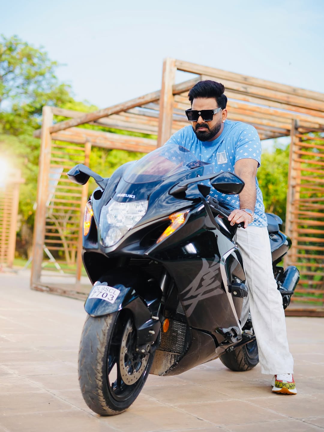 Pawan singh property criminal records