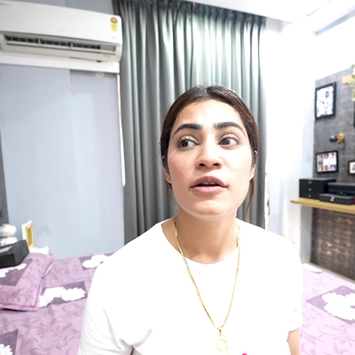 मां-बाप से मिलीं पायल 