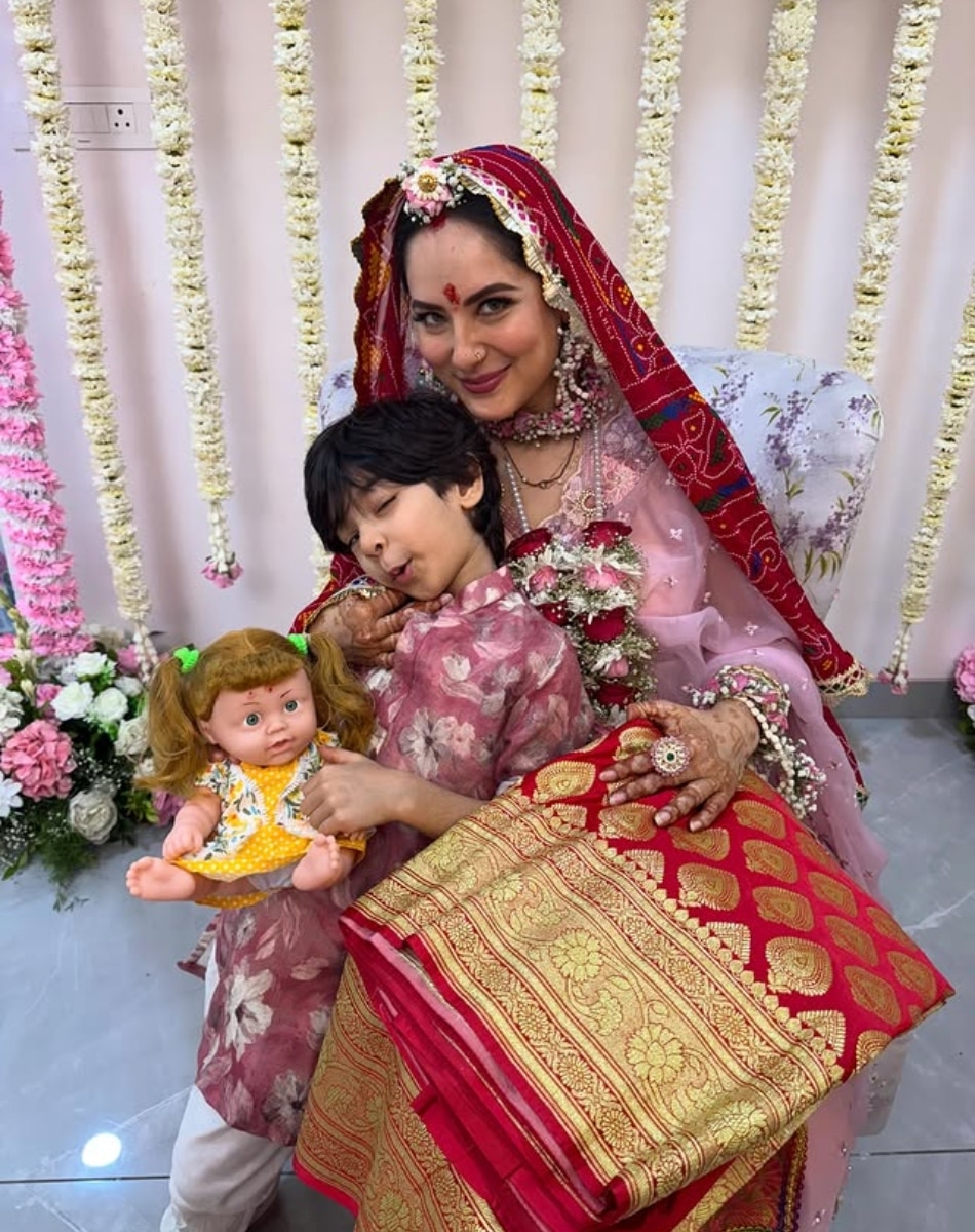 pooja banerjee motherhood
