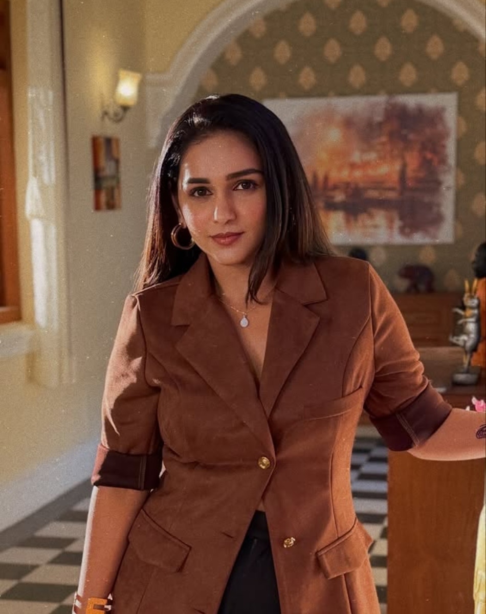 Rachana mistry in casting couch and having periods on set
