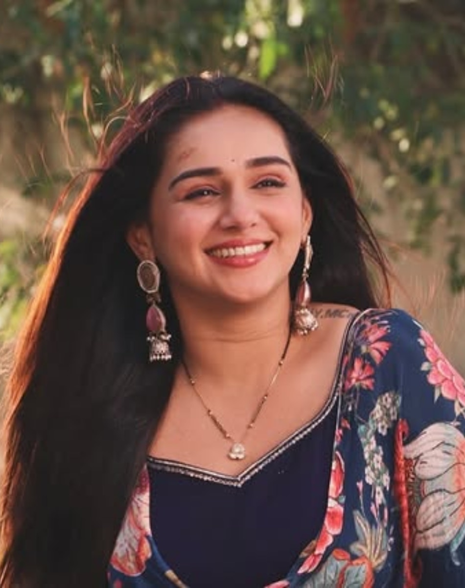 Rachana mistry in casting couch and having periods on set