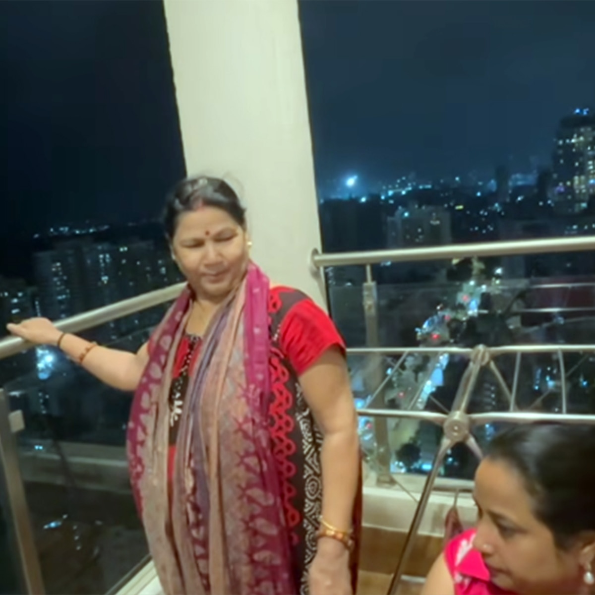 संभावना के सास-ससुर हुए भावुक