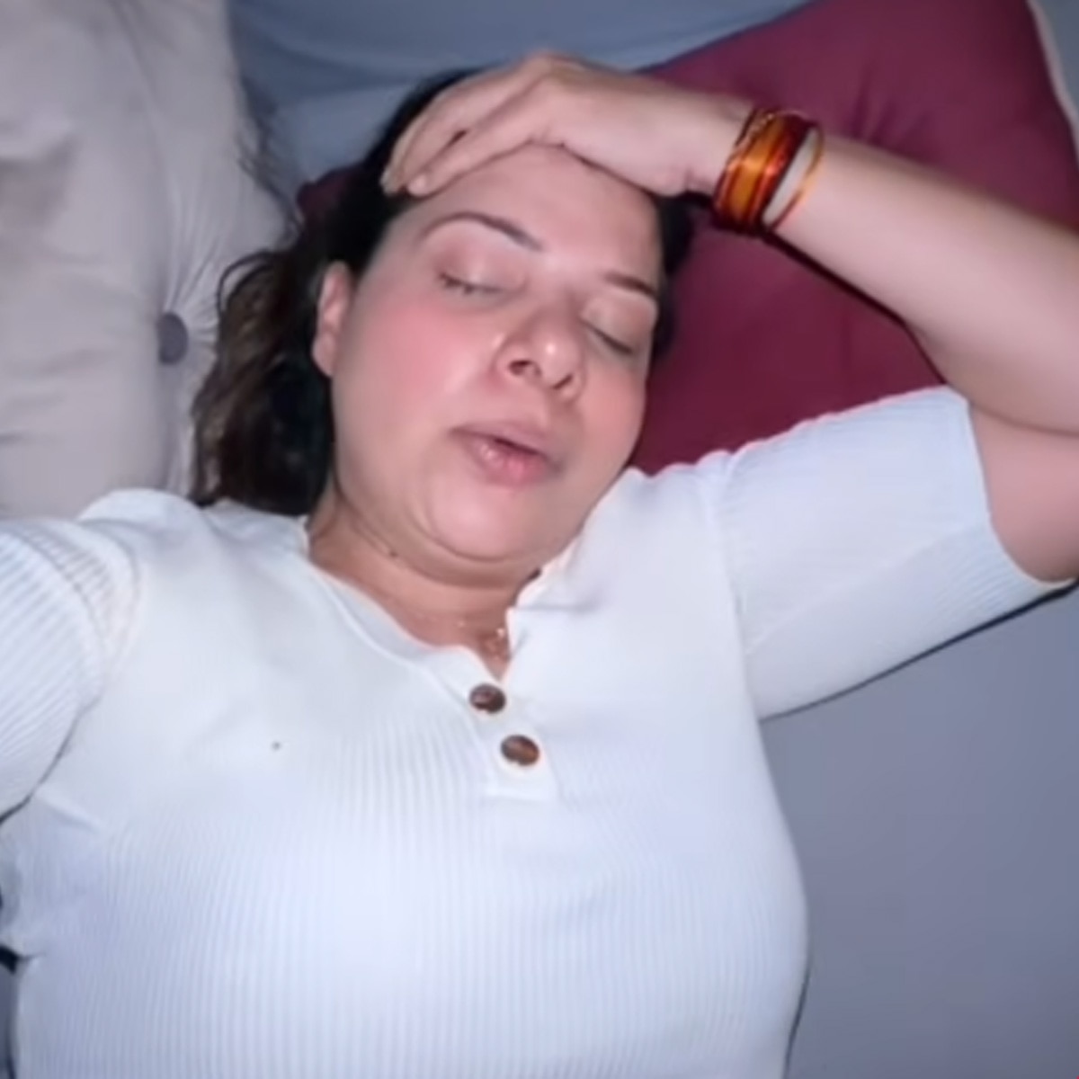 संभावना सेठ 