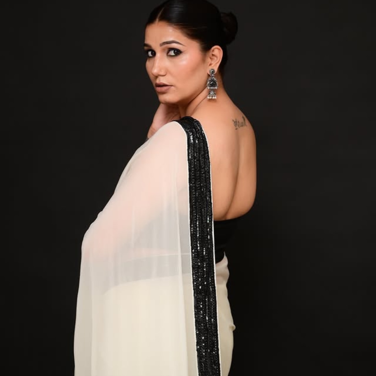 Sapna choudhary  Cryptic Post