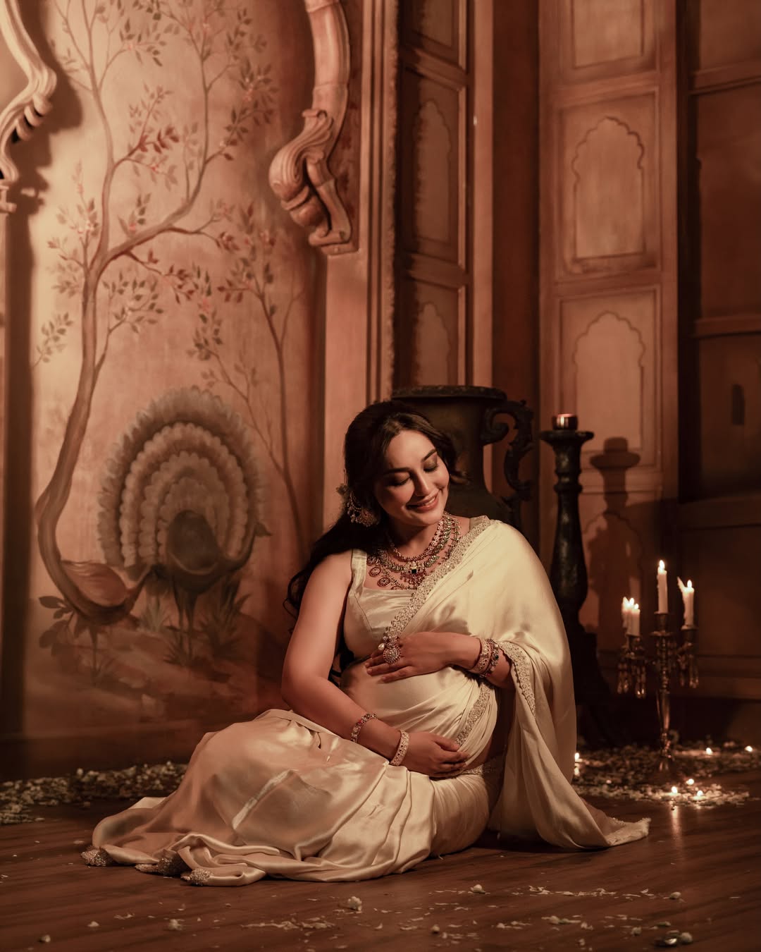 Surbhi jyoti maternity photoshoot