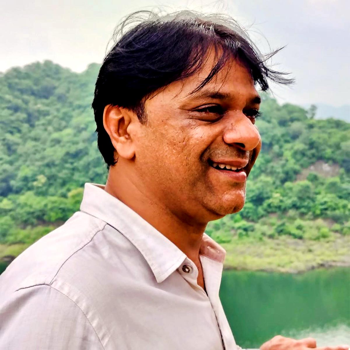 तन्मय वेकारिया 