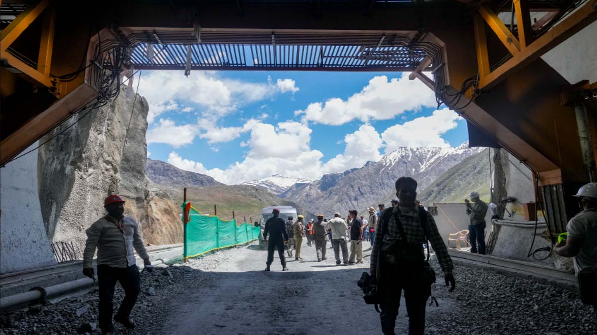 Zojila tunnel (Photo-PTI)