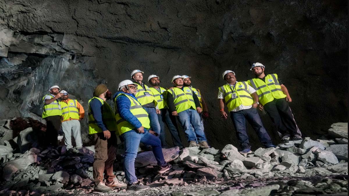 Zojila tunnel (Photo-PTI)
