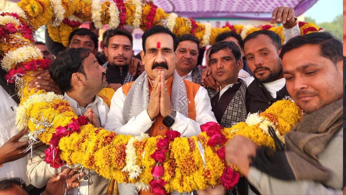 'किनारे पर घर मत बनाना, मैं लौटकर आऊंगा...', कौन हैं नरोत्तम मिश्रा, जिन्हें टिकट नहीं देने से दतिया में मचा बवाल