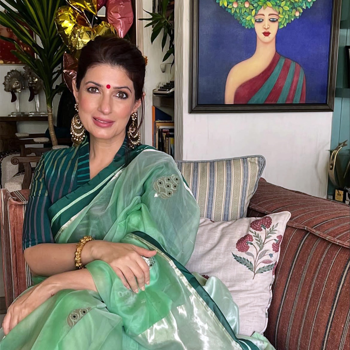 ट्विंकल खन्ना का बोल्ड अंदाज