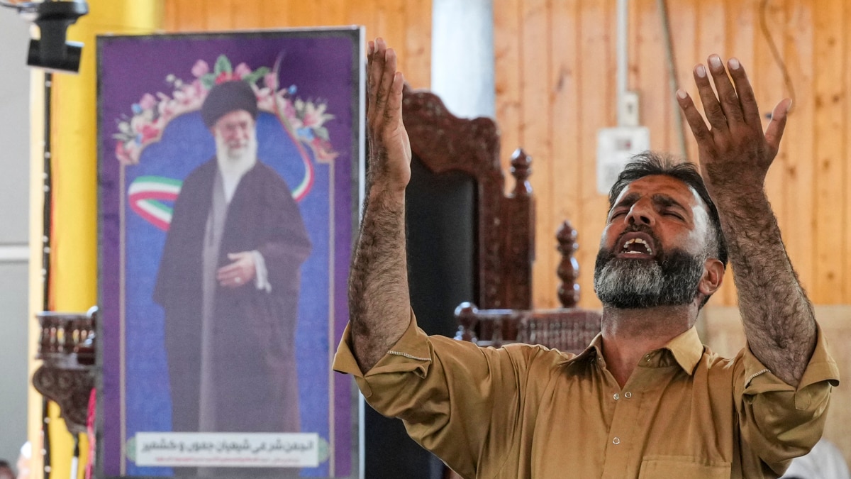 kashmir ayatollah ali khamenei condolence prayers