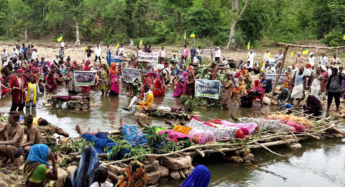 विस्थापन से राजनीति तक पहुंचा मुद्दा
