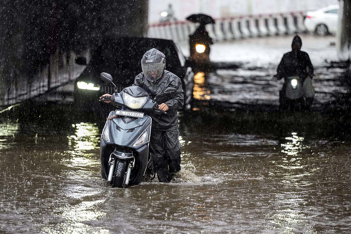 Delhi NCR Rain Chaos