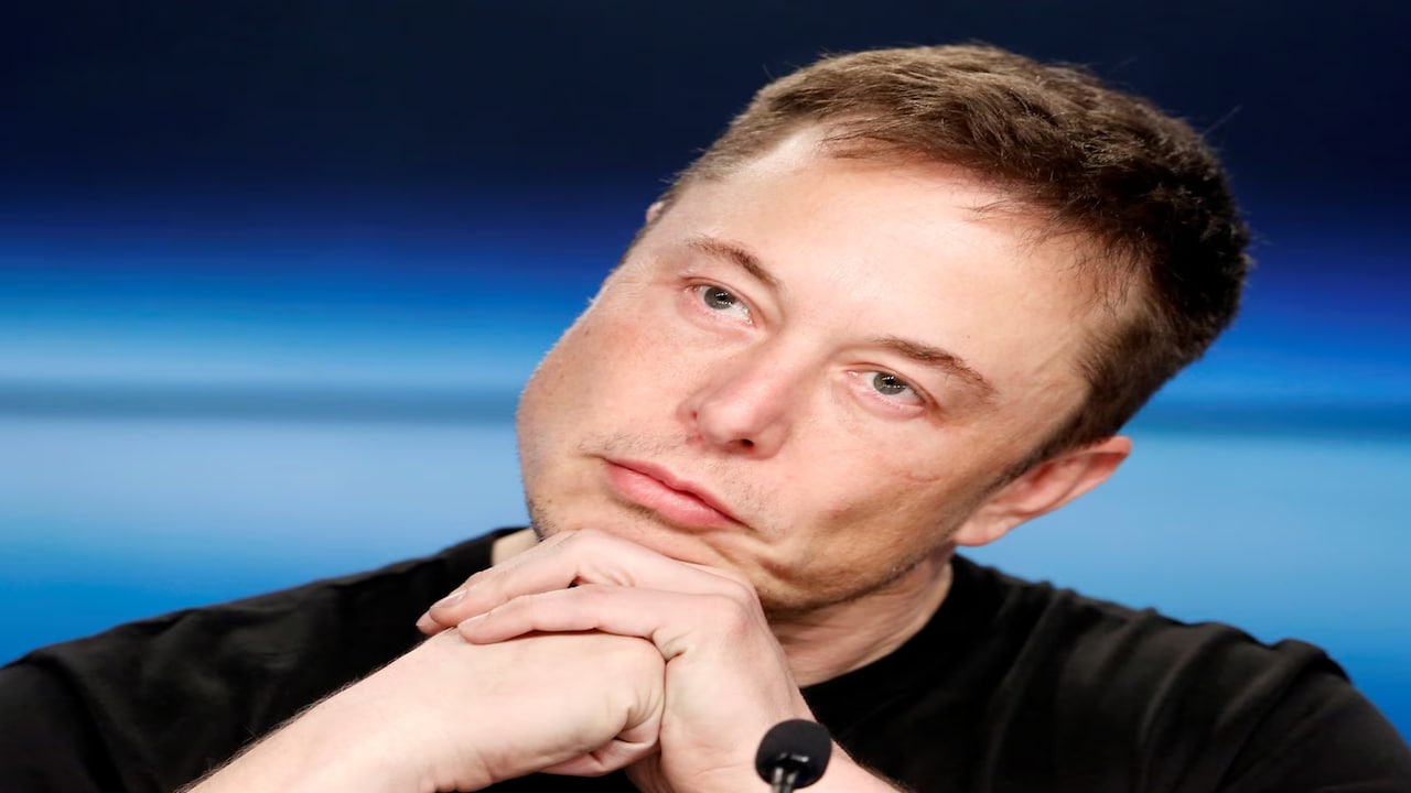 एलोन मस्क के लिए बड़ा संकट, SpaceX के बाद Tesla का शेयर क्रैश