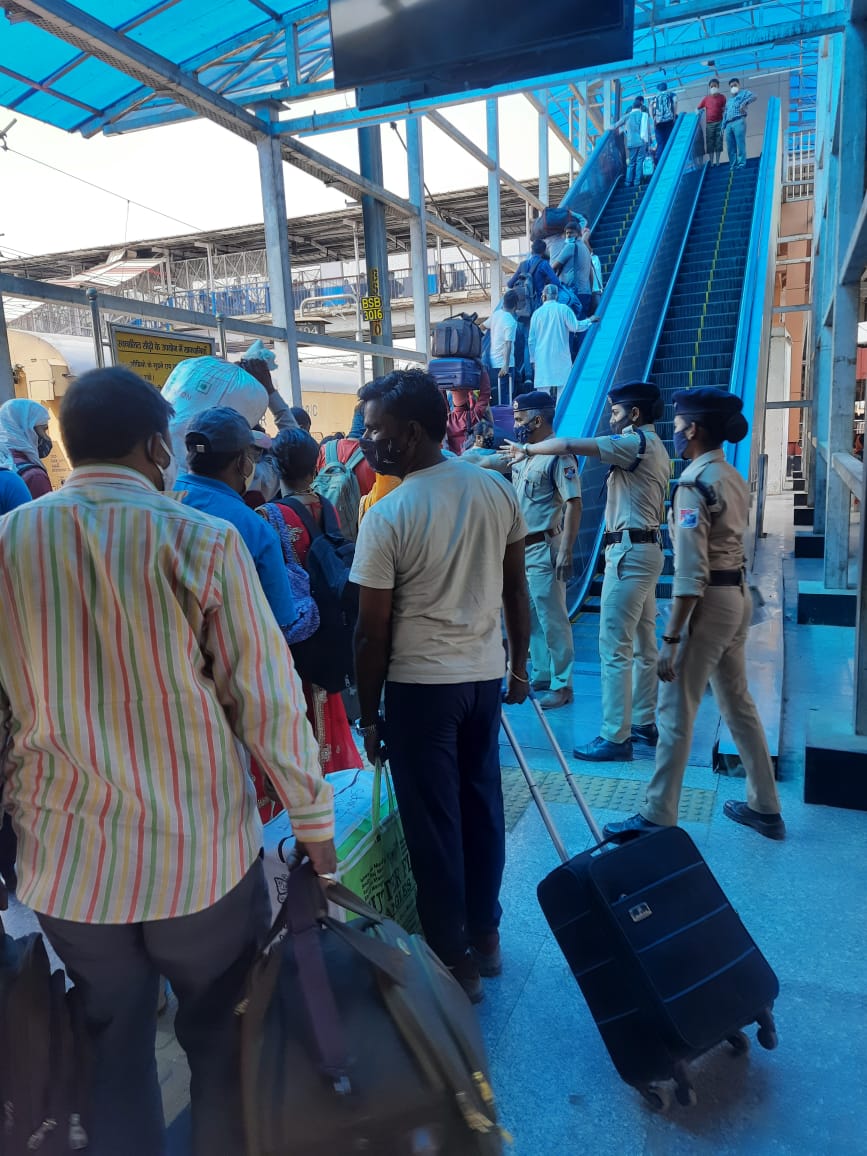 वेटिंग टिकट के लिए ये नियम