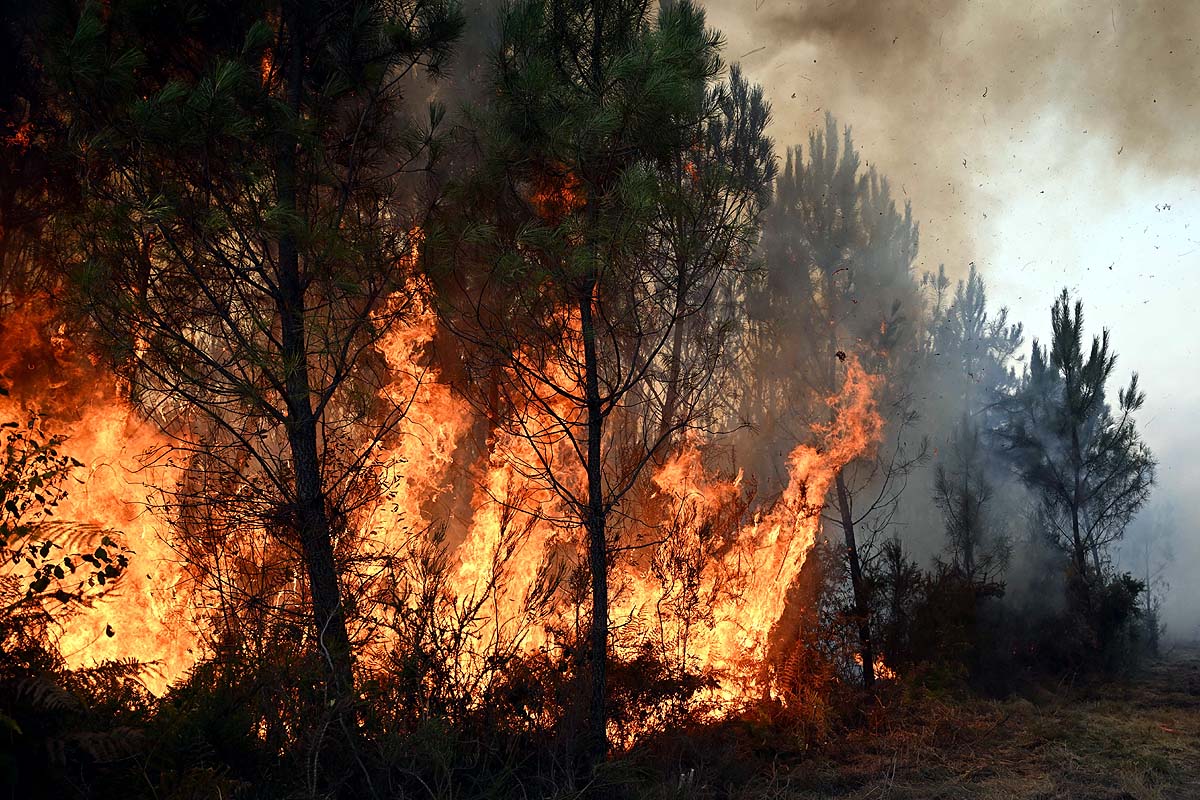 spain france wildfire