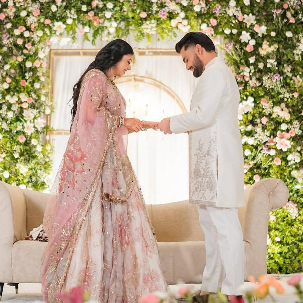 (All Photos: Instagram/@ipriyasarojmp) 