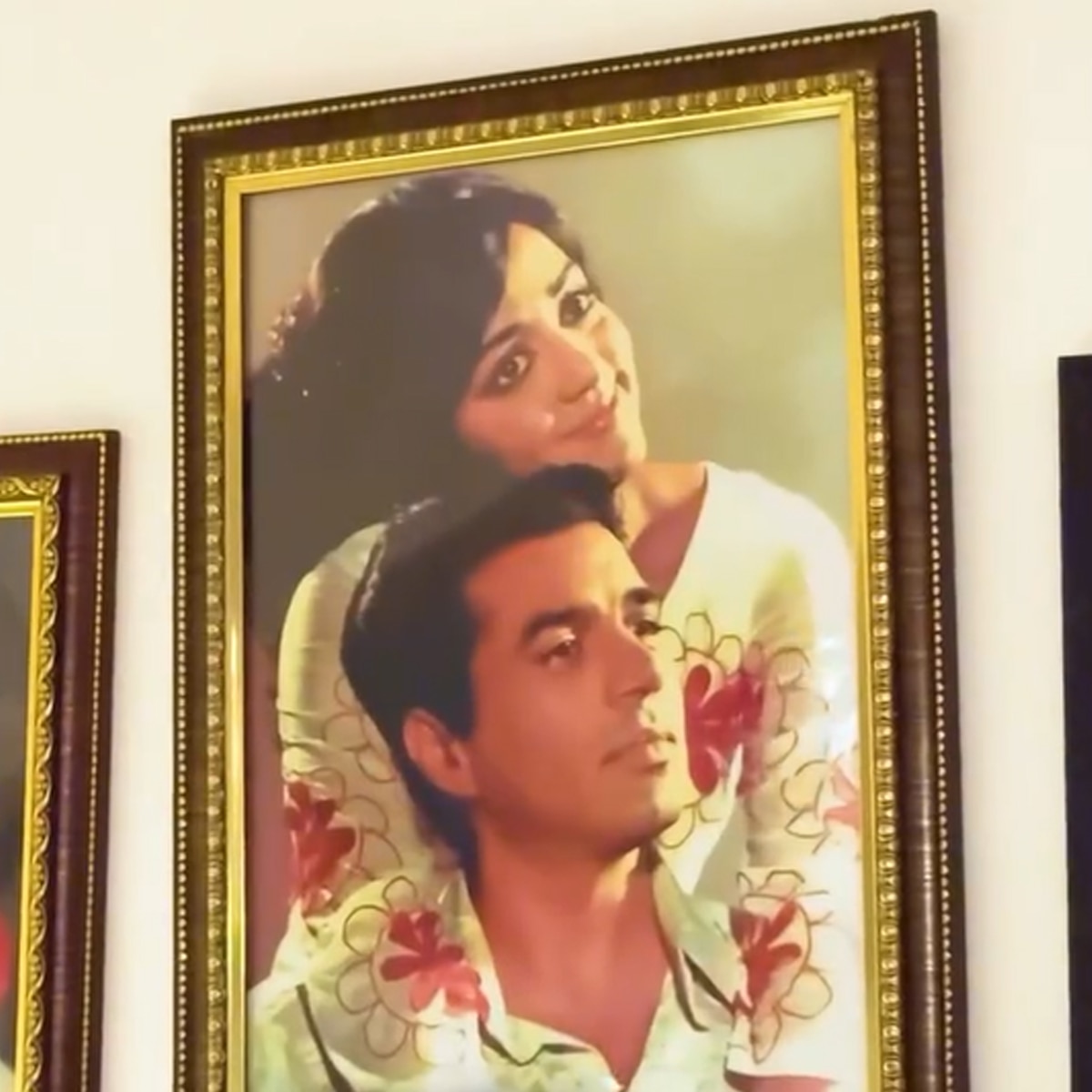 हेमा मालिनी का घर (Photo: Instagram/@kamiya_jani)
