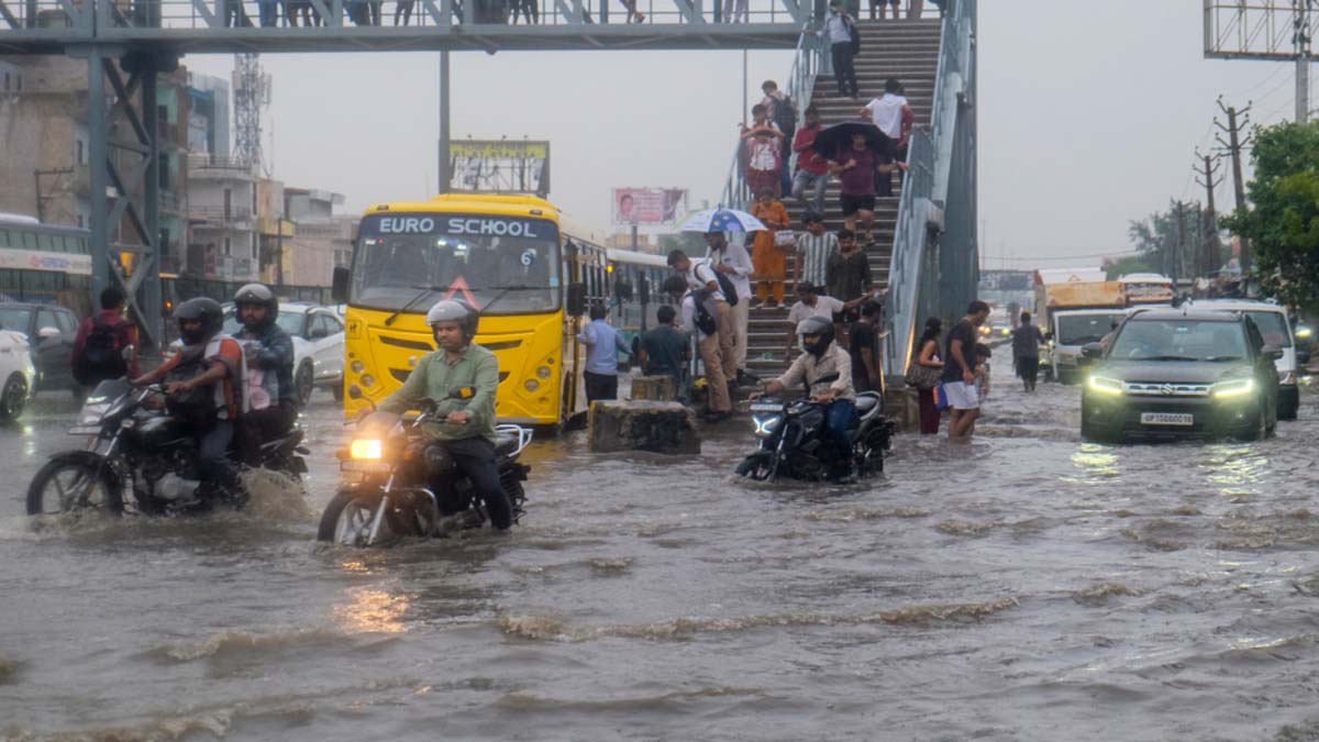 Waterlogged in Gurugram due to heavy rain (Photo-ITG)