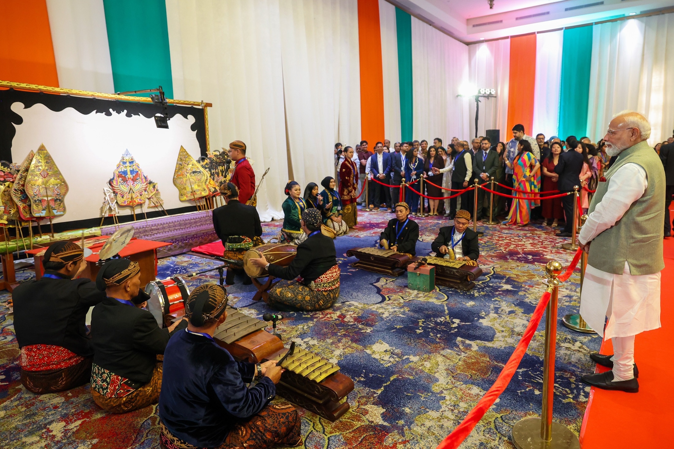pm modi in indonesia