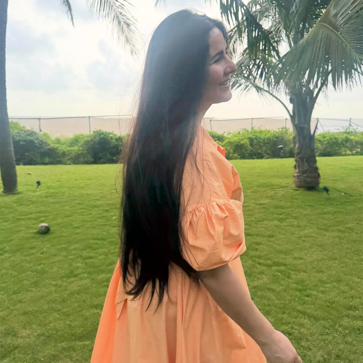 कटरीना कैफ ने दिखाई बेटे की झलक
