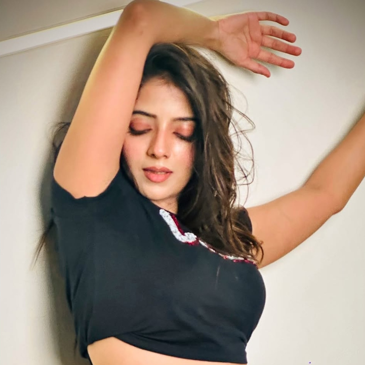 खुशी दुबे