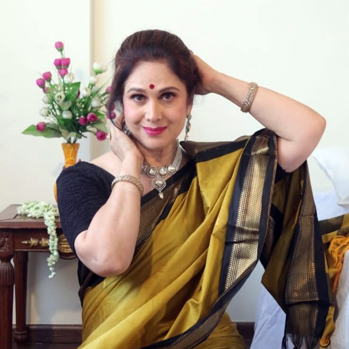  मीनाक्षी शेषाद्री 