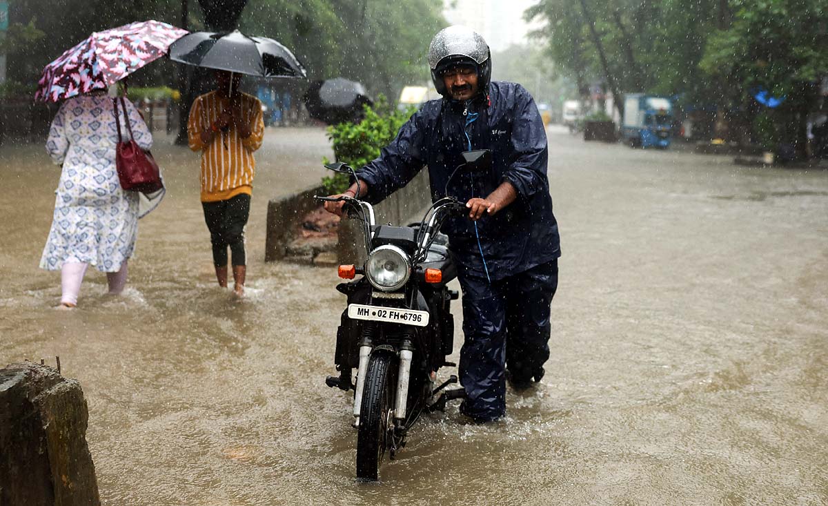 Mumbai Rain Flood Monsoon