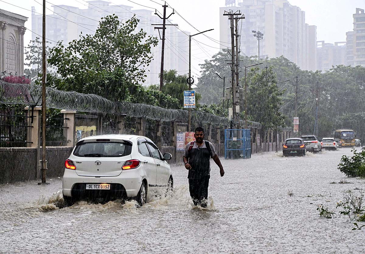 Delhi NCR Rain Chaos