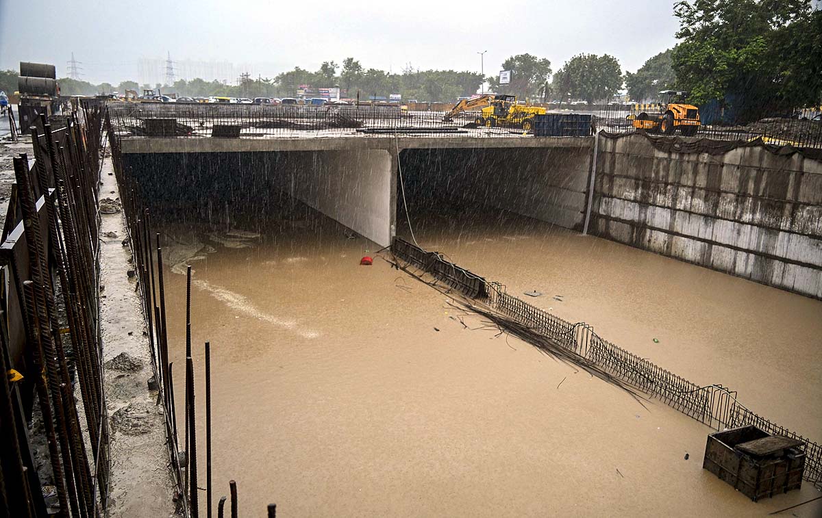 Delhi NCR Rain Chaos