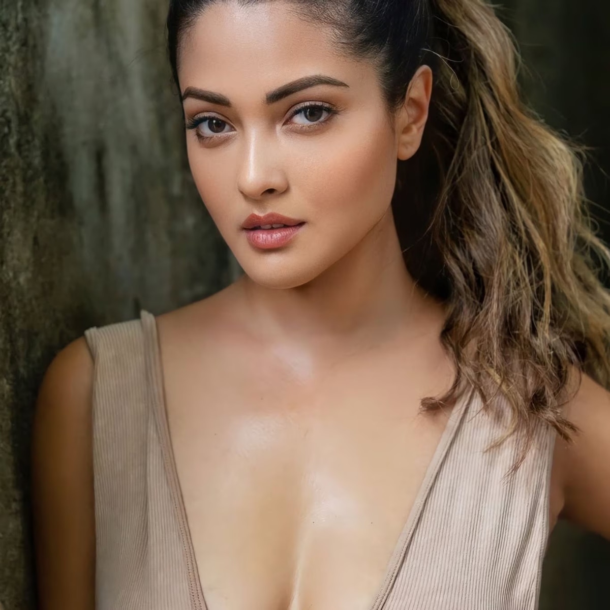 Riya sen Controversies