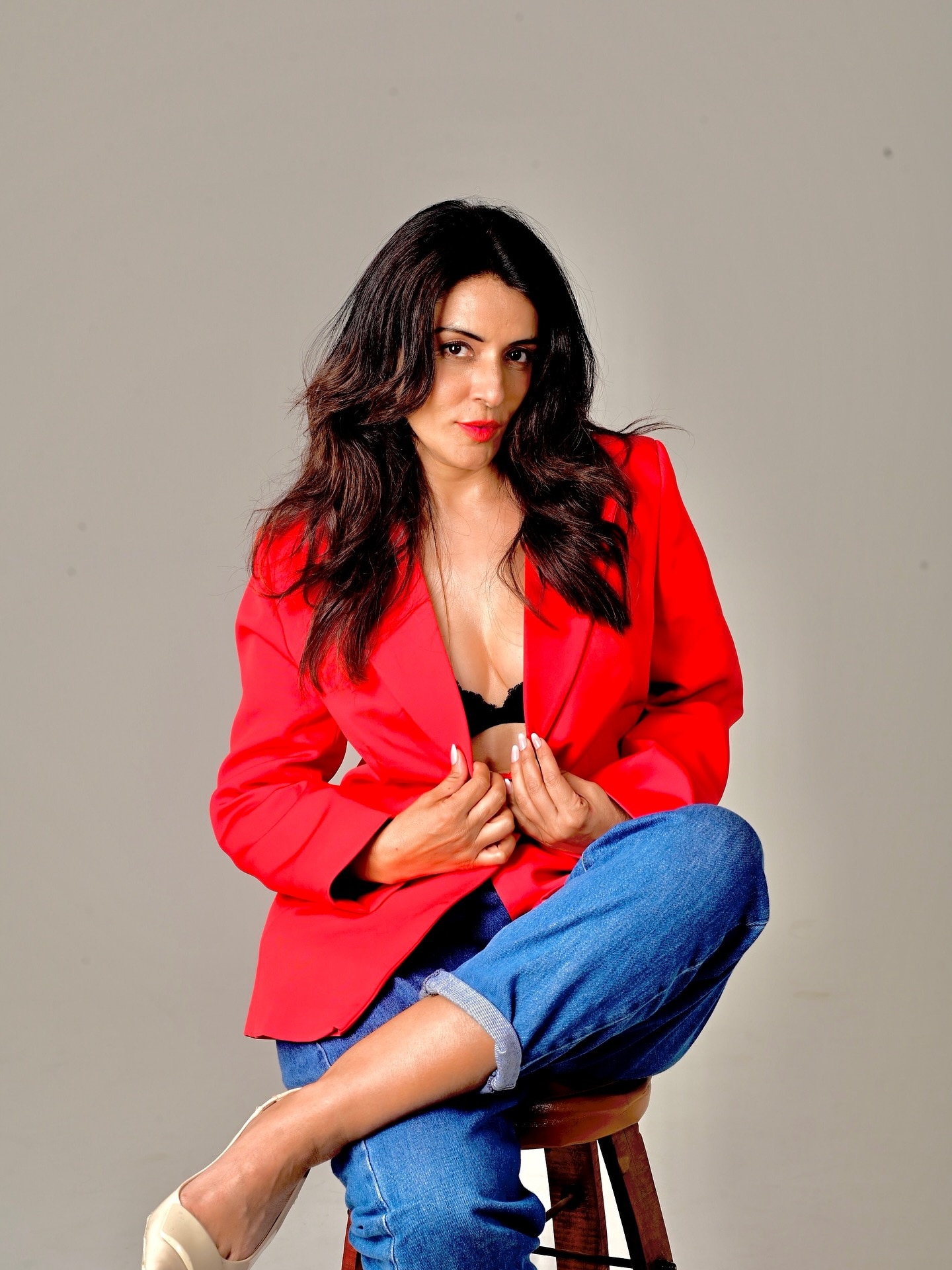 simple kaul casting couch