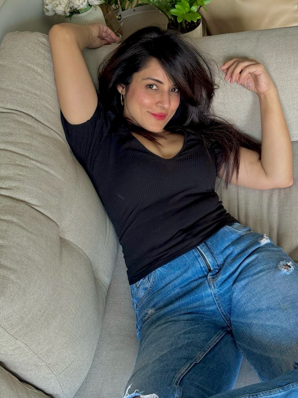simple kaul casting couch